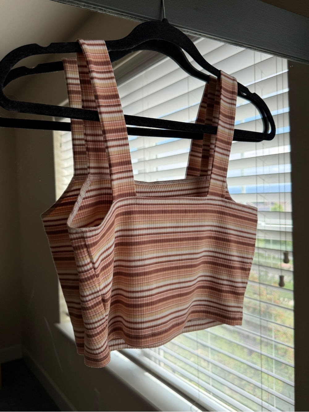 American Eagle Outfitters Striped Ribbed Crop Tank in Rust and Cream - Picture 4 of 4